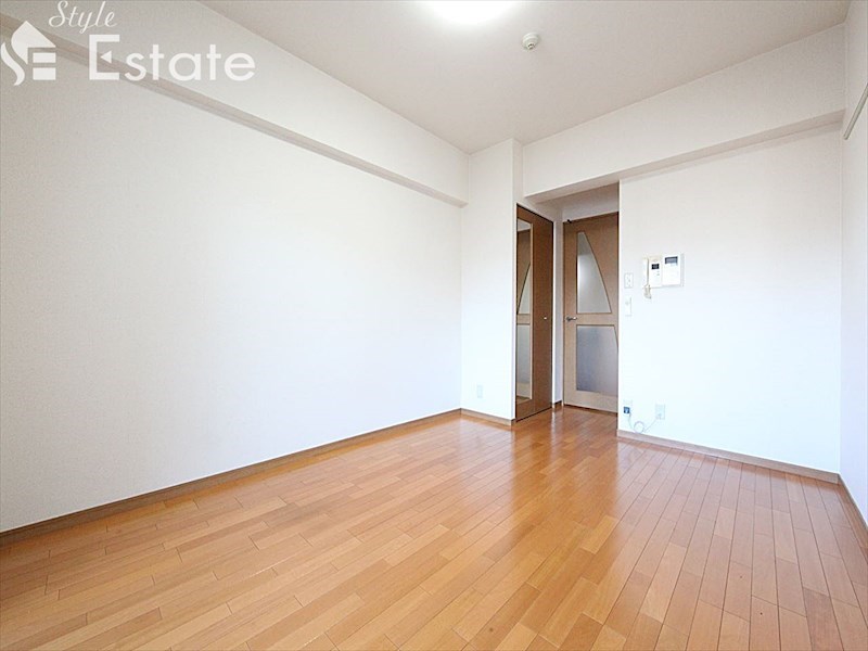 居室・リビング　内装