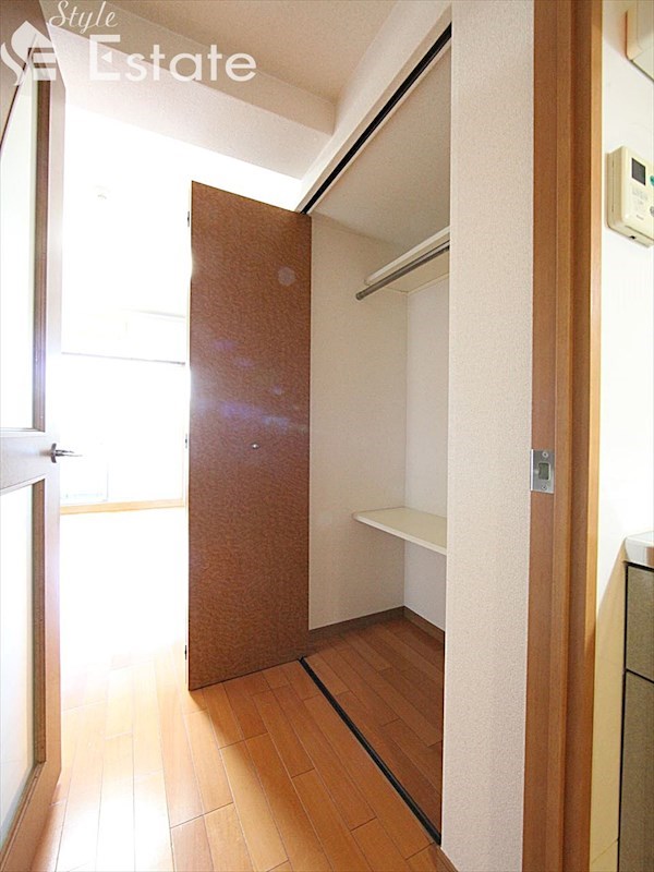 収納　クローゼット