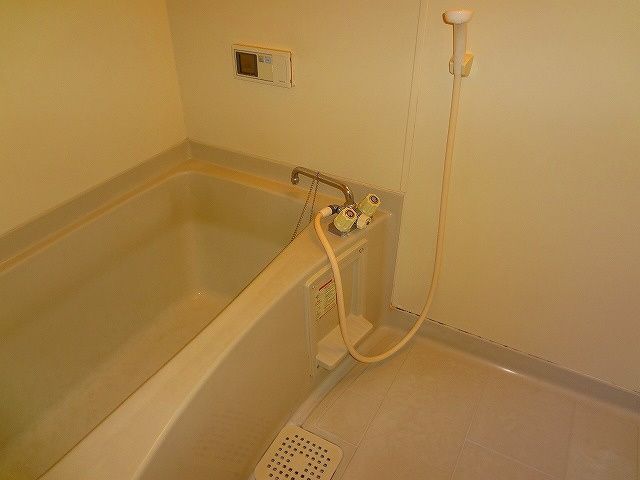 バス・シャワールーム　※同建物同型別のお部屋