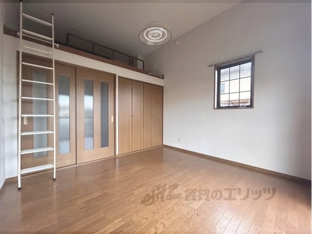 居室・リビング　洋室