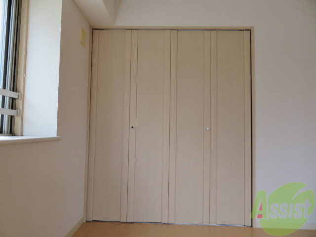 収納　クローゼットがありますので、お洋服や荷物はここへ。