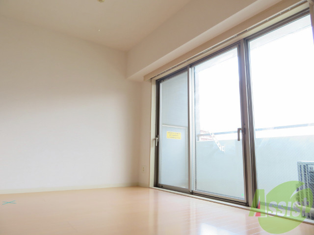 居室・リビング　広くてキレイなＬＤＫが広がっていて、充実した生活が送れそう。