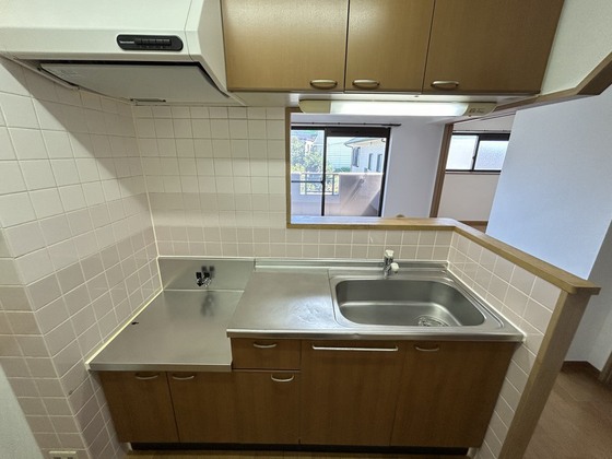 キッチン　※別部屋の写真です