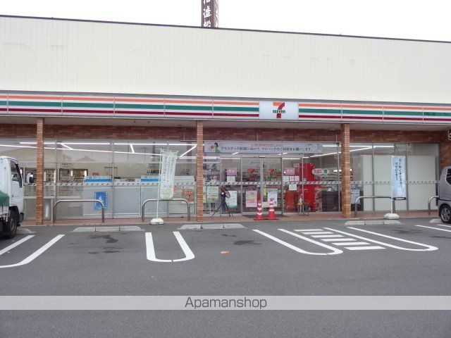 コンビニ　セブンイレブン丸亀郡家町店（コンビニ）まで200m