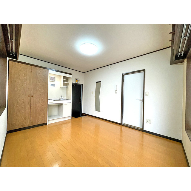 その他部屋・スペース　洋室６帖