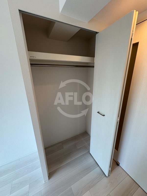 収納　エスリード大阪平野プライム　クローゼット