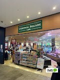 スーパー　ライフセントラルスクエアなんば店（スーパー）まで921m