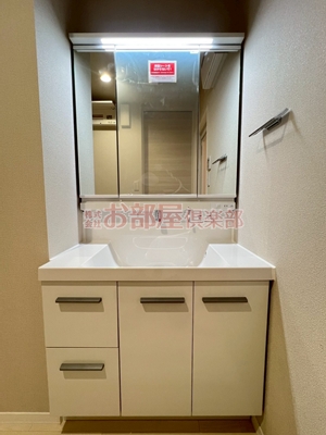 洗面設備　使いやすい洗面所です