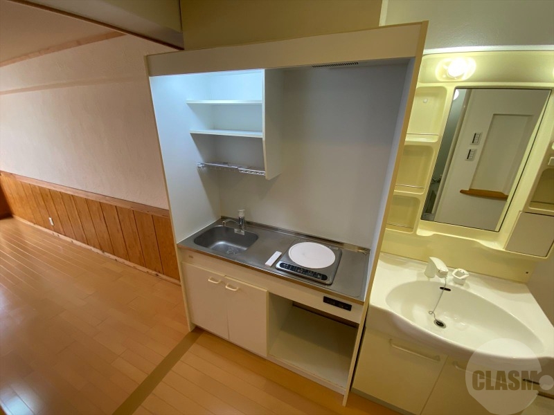 キッチン　ＩＨコンロ付きのキッチン