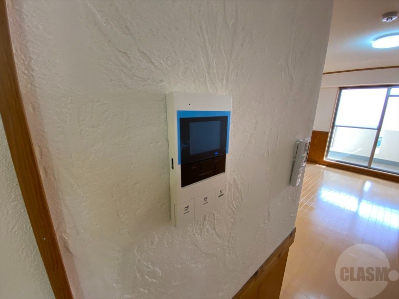 セキュリティ　モニター付きインターホン