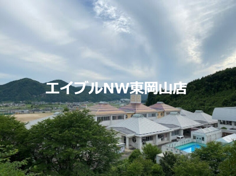 小学校　岡山市立御津小学校（小学校）まで1326m