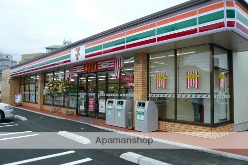 レンタルビデオ　ツタヤ（レンタルビデオ）まで1000m