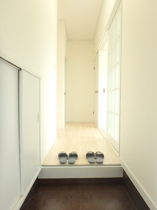 玄関　図面と現状に相違がある場合には現状を優先