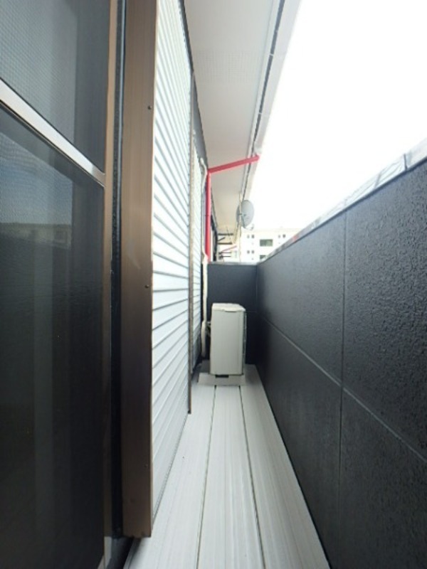 バルコニー　図面と現状に相違がある場合には現状を優先