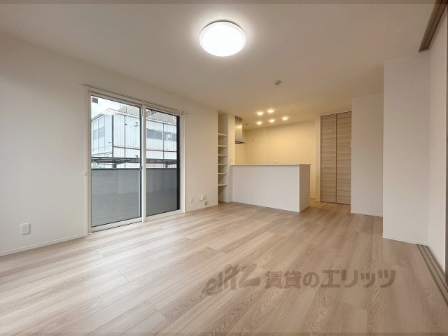 居室・リビング　リビング