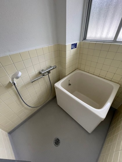 バス・シャワールーム