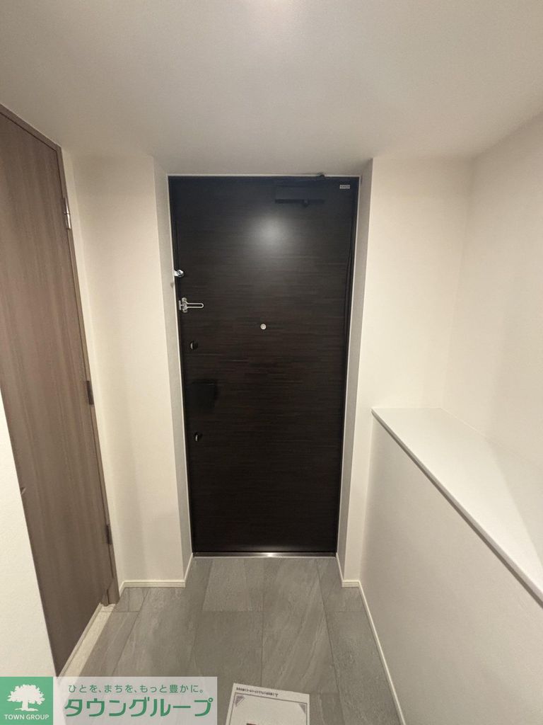 玄関　キッチン