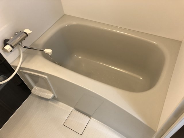 バス・シャワールーム　※退去前の為、写真と現状が異なる場合がございます