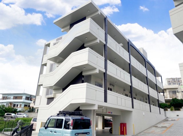 建物外観　ヒルトップウィング★那覇市松島エリア