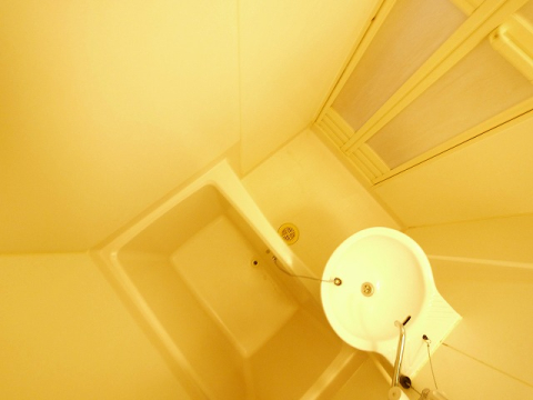 バス・シャワールーム　ゆったり過ごせるお風呂です