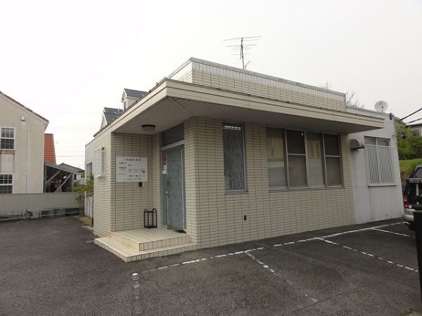 病院　小林歯科医院（病院）まで886m