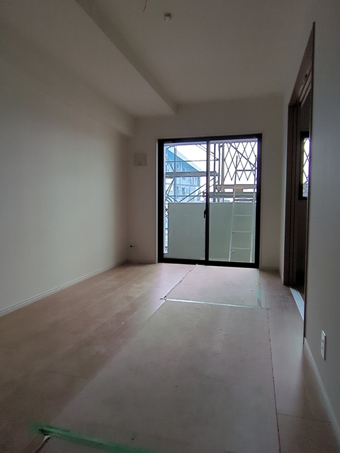 居室・リビング　※建築中。３０２号室モデルルームの写真です。