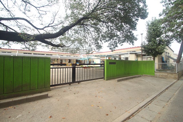 幼稚園・保育園　富士見保育所（幼稚園・保育園）まで156m