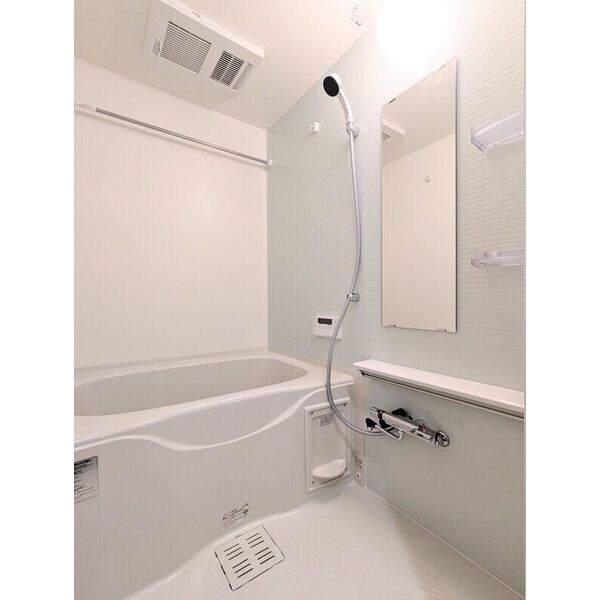 バス・シャワールーム　※別部屋の参考写真、現況優先です※