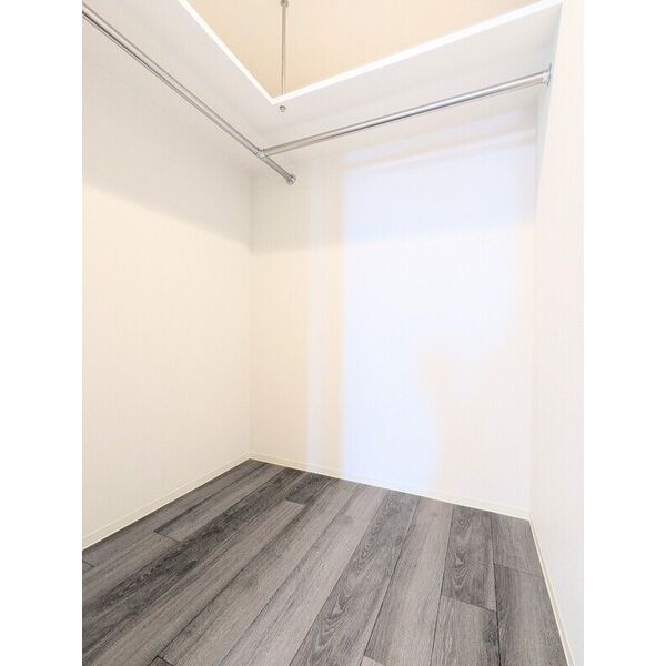 収納　※別部屋の参考写真、現況優先です※