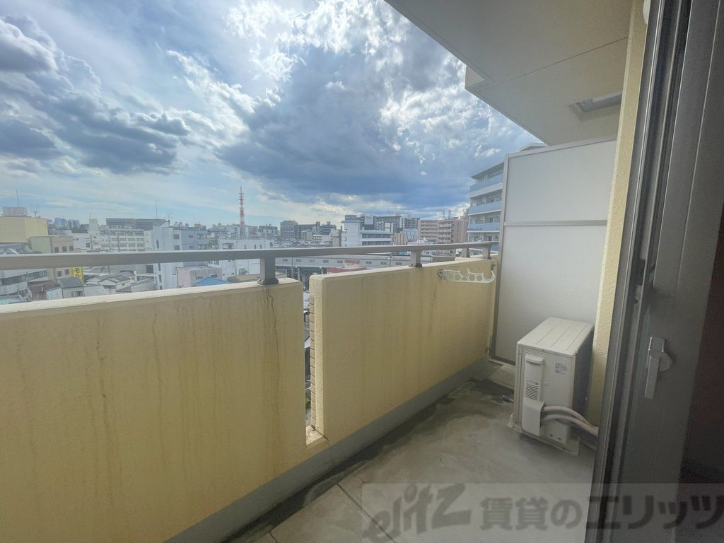 バルコニー　庭