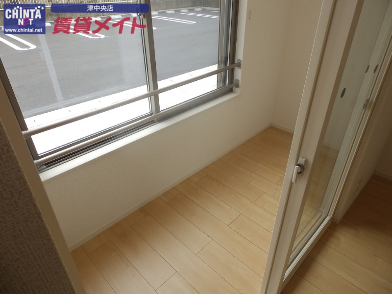 バルコニー　同型参考写真