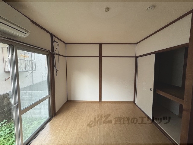 居室・リビング　洋室