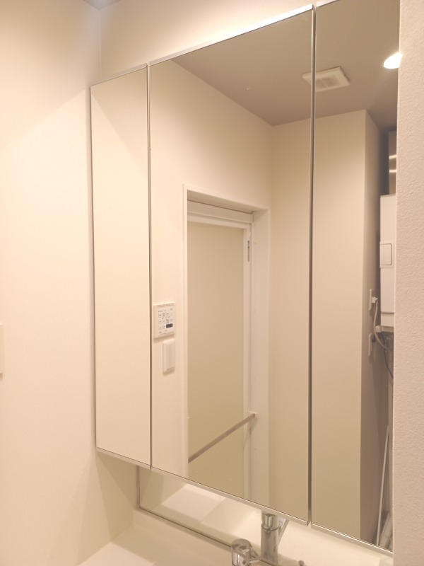 洗面設備　独立洗面台