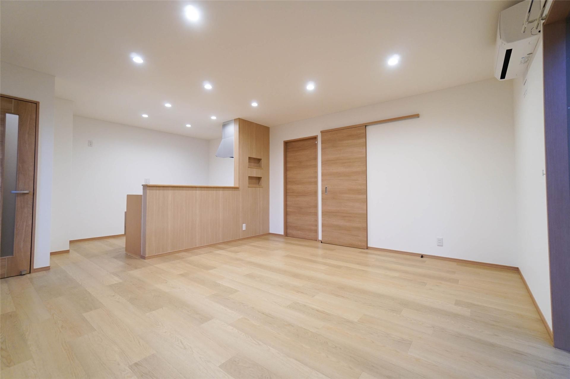 居室・リビング　広々16帖のLDK