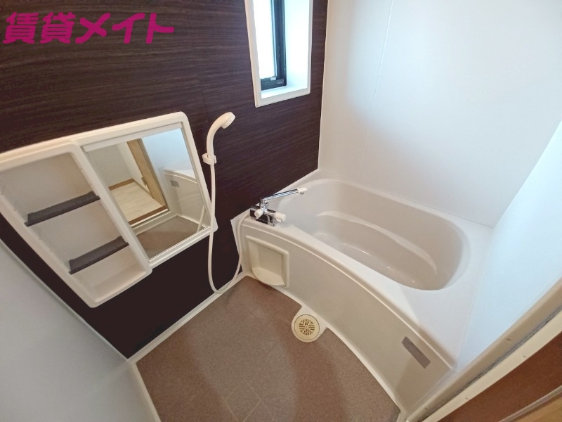 バス・シャワールーム　同物件別室写真