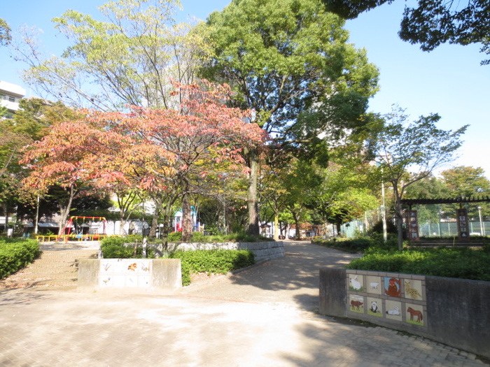 公園　仲ノ町公園（公園）まで400m