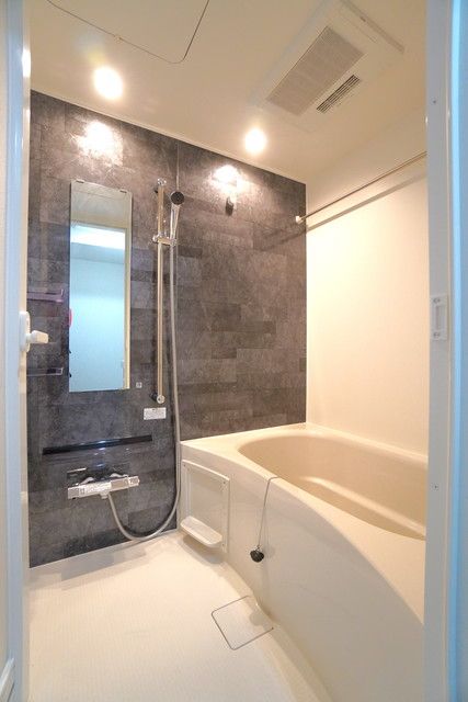 バス・シャワールーム　別部屋参考画像