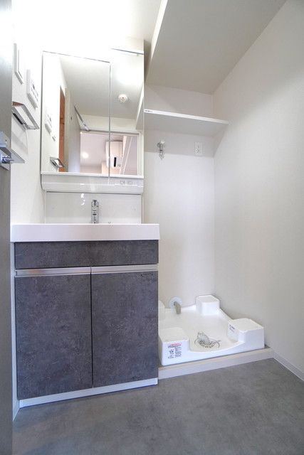 洗面設備　別部屋参考画像