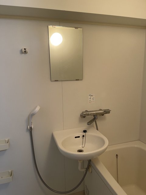 洗面設備　同物件別室です。