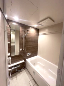 バス・シャワールーム