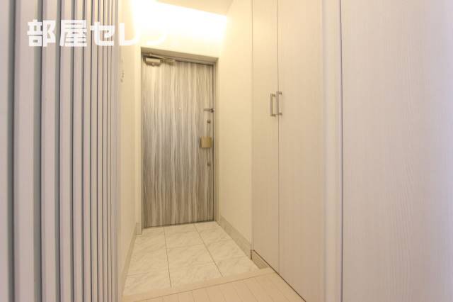 玄関　※反転タイプ写真