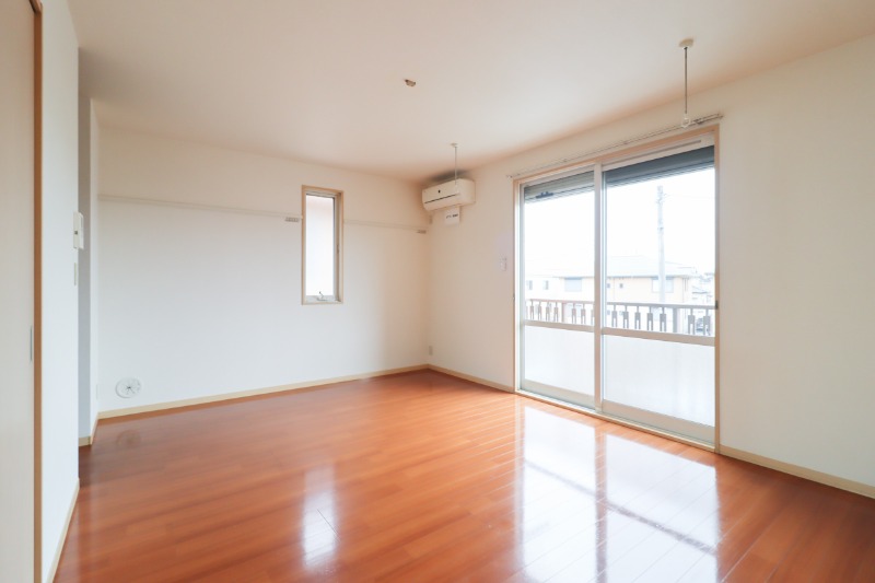 居室・リビング　図面と現状に相違がある場合には現状を優先