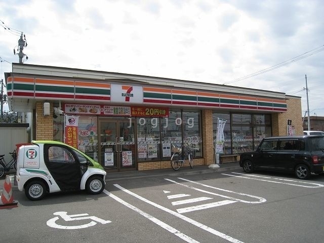 コンビニ　セブン-イレブン札幌新発寒４条店（コンビニ）まで519m