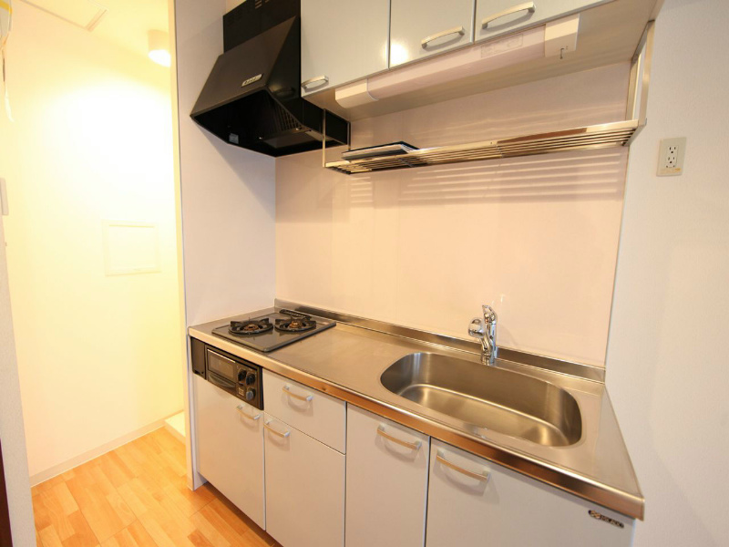 キッチン　システムキッチン（ガス2口コンログリル付）