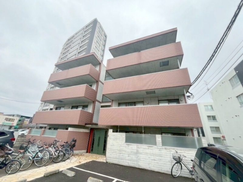建物外観　外観写真でございます！
