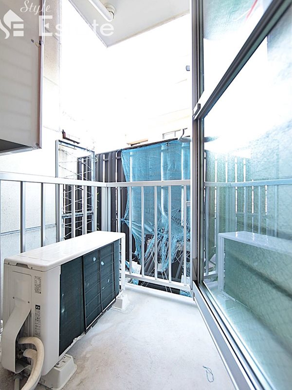 バルコニー　バルコニー