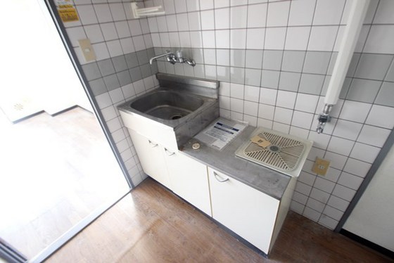 キッチン　※別部屋の写真です