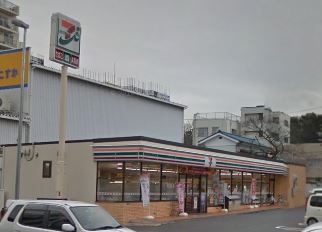 コンビニ　セブンイレブン 横須賀根岸町5丁目店（コンビニ）まで99m