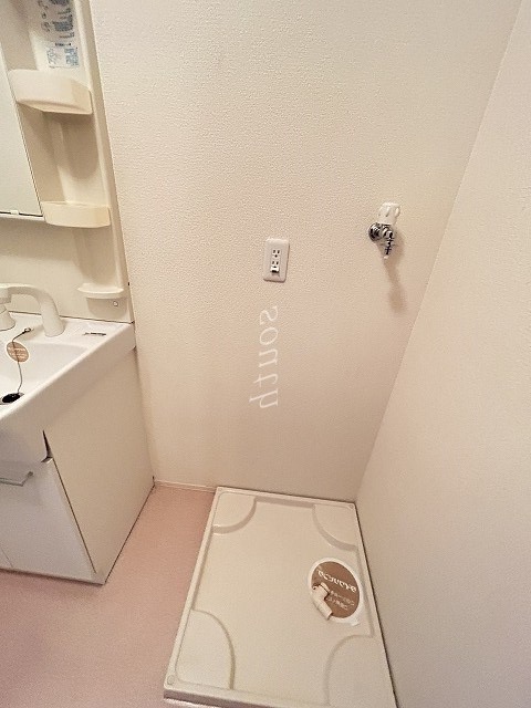 その他設備　洗濯機置場