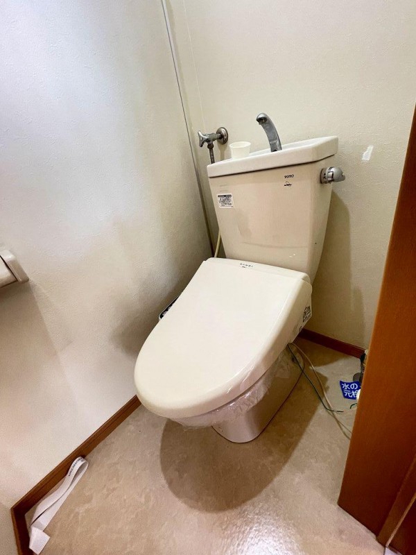 トイレ　トイレ